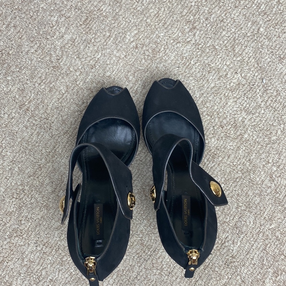 Louis Vuitton Nubuck Gold Button D’Orsay Platform Peeptoe Block Heel Sandal 41 - Picture 7 of 13